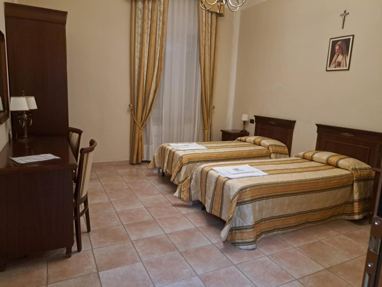 Hotel casapaceebene San Giovanni Rotondo Exterior foto